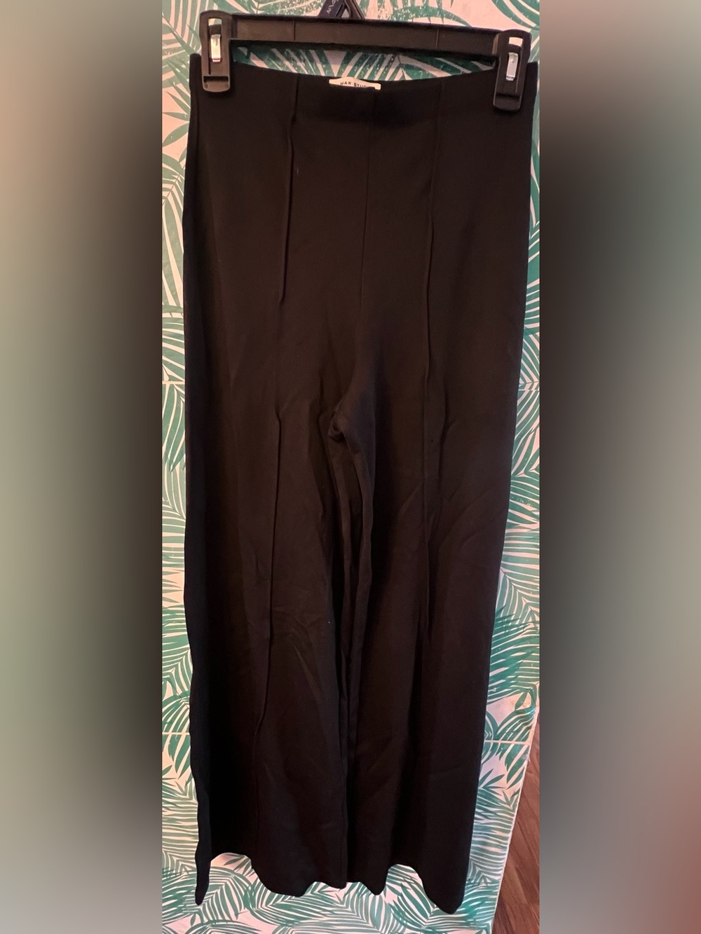 Max Studio Black Wide-Leg Pull-On Pants w/ front seam detail sz S